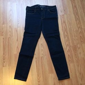 American eagle dark wash jegging